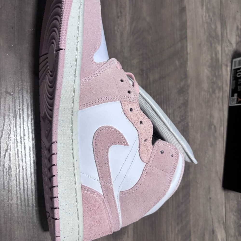 Nike Air Jordan 1 Mid Legend Pink Men’s Size 10 - Picture 10 of 10